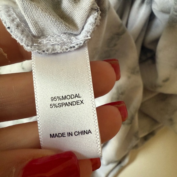 KOOLABURRA by UGG Modal Blend Stretch V neck Tie Die Tank Lounge Dress SZ XL - Picture 7 of 8